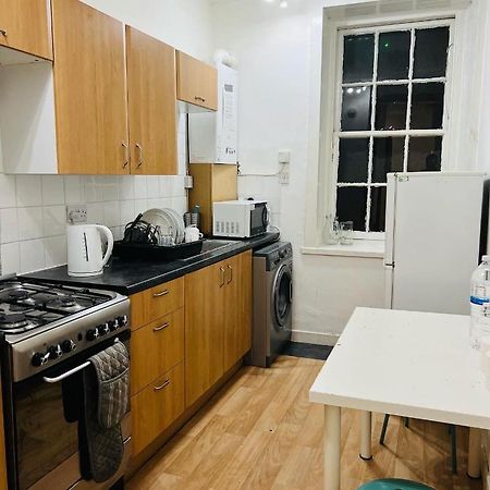 Appartamento Historic Royal Mile Flat , 5Min From Waverly Railway Station Edimburgo Esterno foto