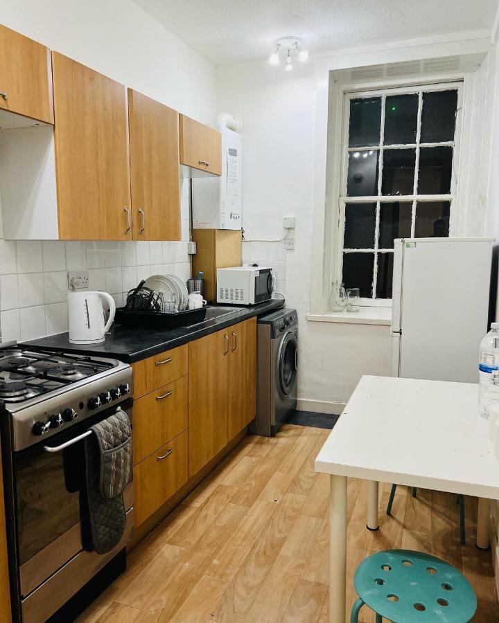 Appartamento Historic Royal Mile Flat , 5Min From Waverly Railway Station Edimburgo Esterno foto