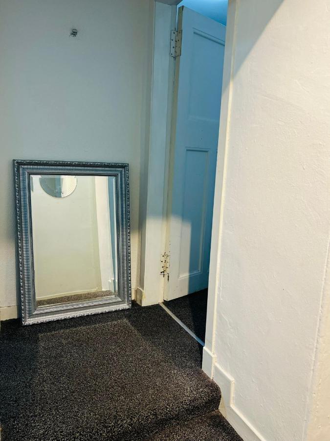 Historic Royal Mile Flat , 5Min From Waverly Railway Station Edimburgo Esterno foto